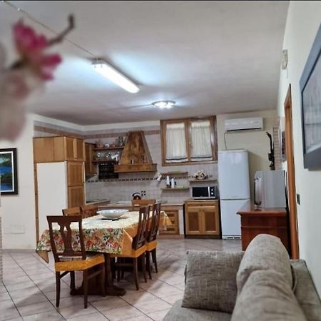 Casa Erre Apartment Lusciano Екстериор снимка